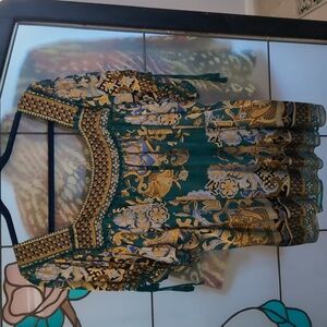 ECI Green and Gold Patterned